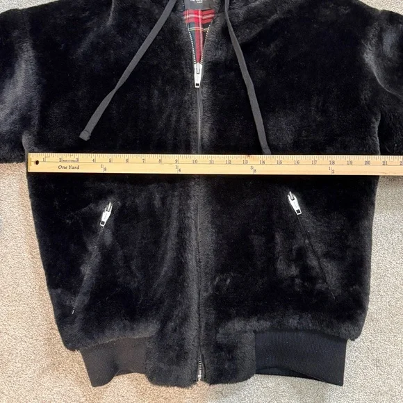 The Kooples Black Fleece Puffer Jacketsize 1 equivalent to size SmallEUC